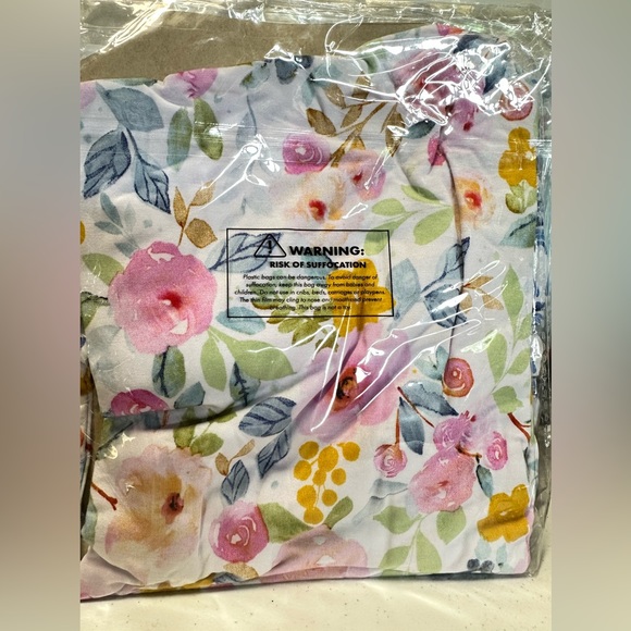 Little Sleepies Bella Blooms Viscose Infant Knotted Gown Newborn|3M - Picture 2 of 3